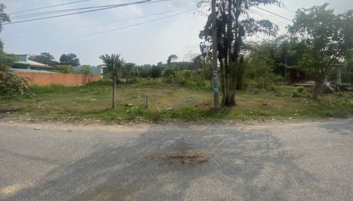ban-dat-mt-nhua-22x22m-xa-trung-lap-ha-cu-chi