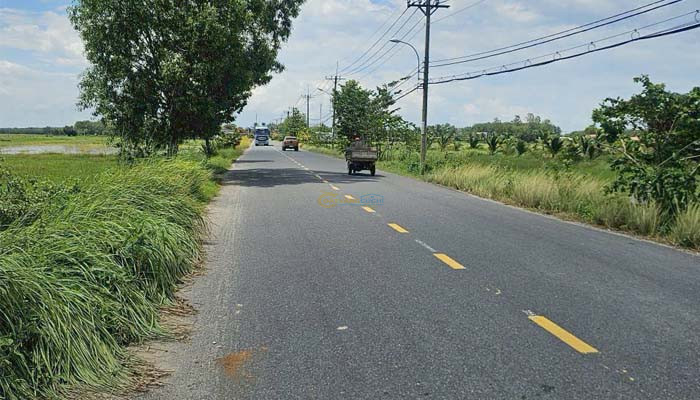 ban-dat-mt-nhua-trung-lap-6x31m-full-tho-184m2-duong-xe-cong-cu-chi