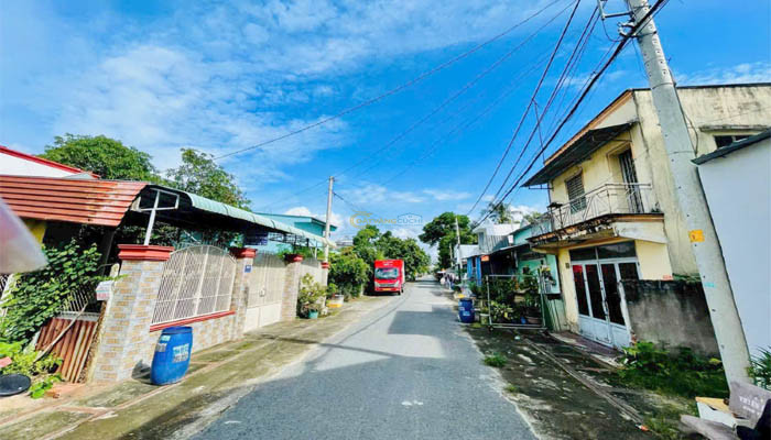 nha-ban-9x13m-full-tho-mt-nhua-khu-viet-kieu-xa-tan-thong-hoi