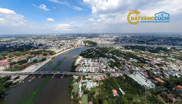 co-nen-mua-dat-cu-chi